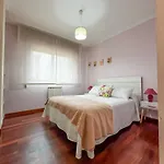 Completo, Amplio, Muy Iluminado Y Con Plaza De Garaje Incluida. Lägenhet O Grove