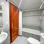Completo, Amplio, Muy Iluminado Y Con Plaza De Garaje Incluida. * O Grove