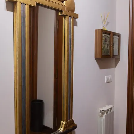 Completo, Amplio, Muy Iluminado Y Con Plaza De Garaje Incluida. Apartment