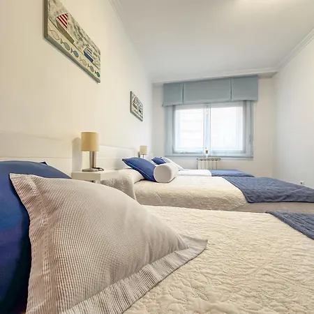 아파트 Completo, Amplio, Muy Iluminado Y Con Plaza De Garaje Incluida. 오그로브